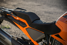 Load image into Gallery viewer, KTM ERGO HEATED SEAT 61907940005 22-24 1290 SUPER ADVENTURE S R