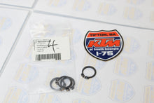 Load image into Gallery viewer, KTM 49033091000 CIRCLIP AS20X1,75