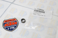 Load image into Gallery viewer, KTM 47033099000 NEEDLE BEARING K15X19X10S
