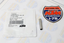 Load image into Gallery viewer, KTM 77232004000 DRIVING SLEEVE D=7,95 L=38