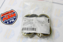 Load image into Gallery viewer, 0760324771 SHAFT SEAL RING 32X47X7 BSL
