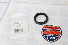 Load image into Gallery viewer, KTM 43570201 Seal ring 43x52,9x9,5