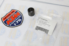 Load image into Gallery viewer, KTM 54430034000 NEEDLE BEARING KBK 18X22X20