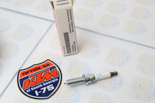 Load image into Gallery viewer, KTM 77239093000 PLUG NGK LMAR9AI - 8